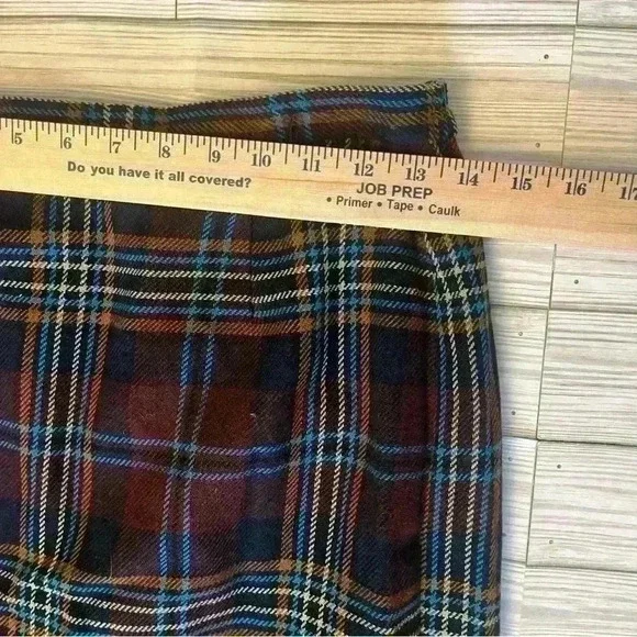 Vintage Wool Blend plaid Skirt - Picture 6 of 6
